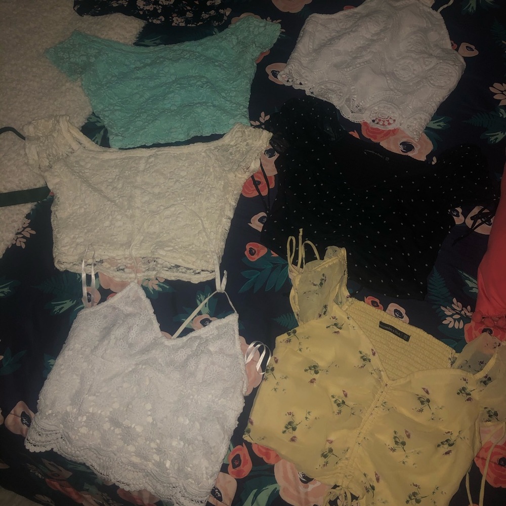 COPY - Bundle of crop tops
